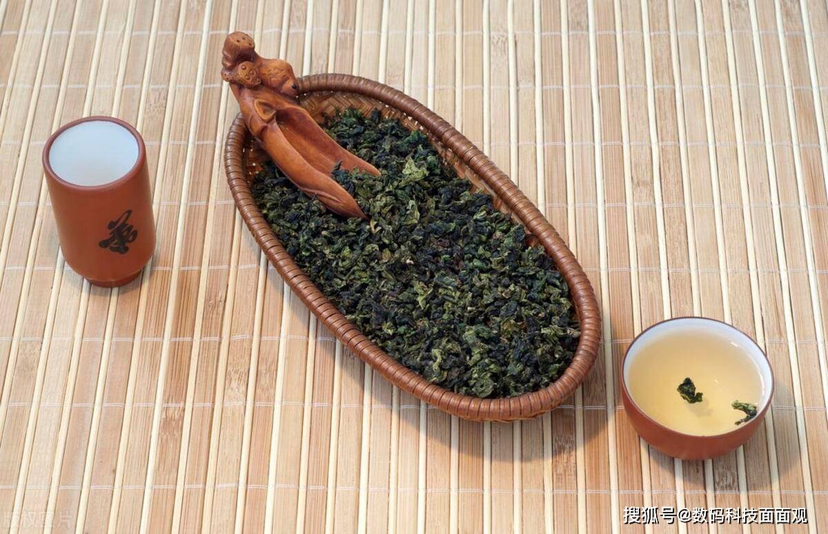 赢博体育app：赢博体育：中国10大名茶排名各自特点与口感茶叶产地(图11)
