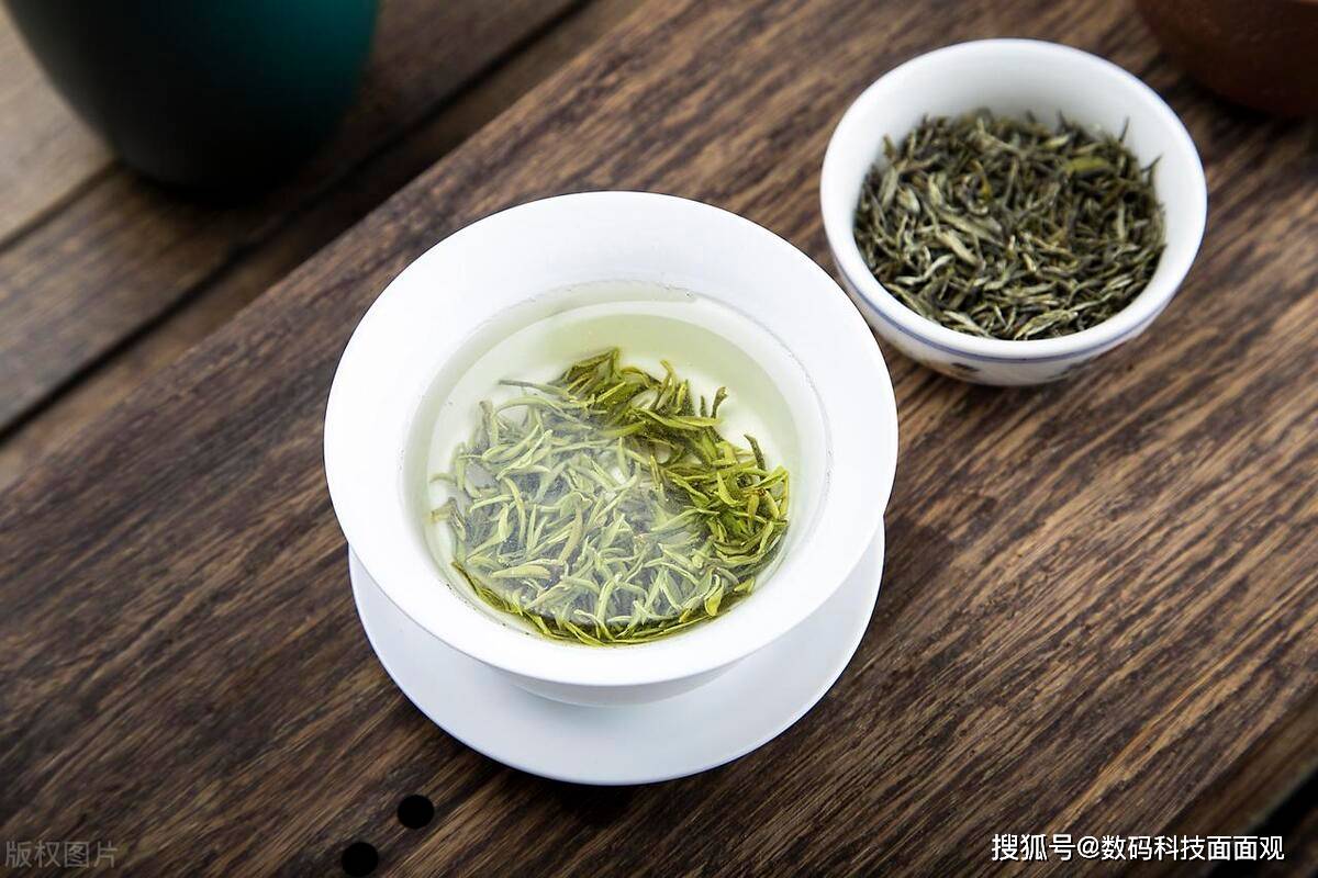 赢博体育app：赢博体育：中国10大名茶排名各自特点与口感茶叶产地(图8)